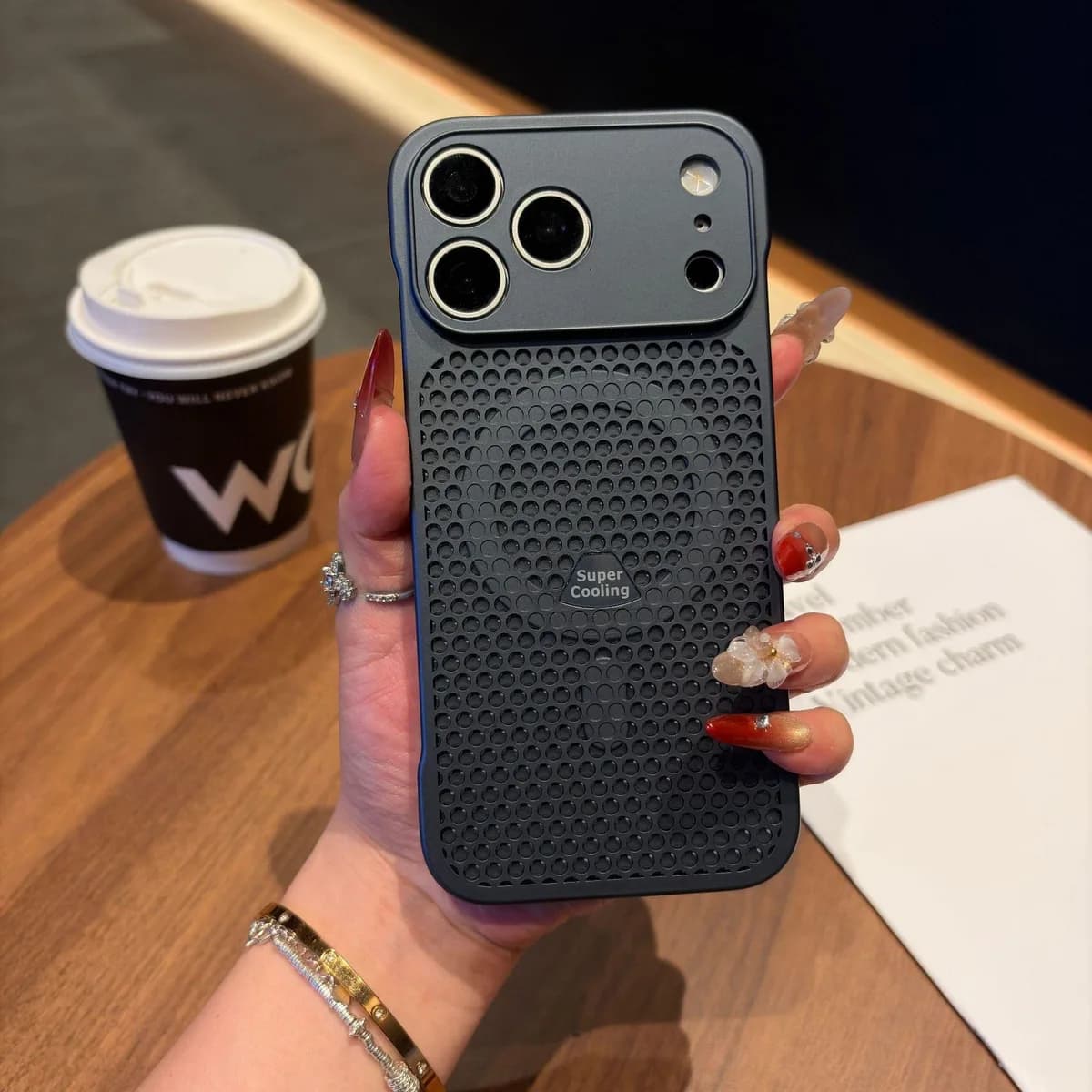 Frameless Honeycomb Cooling Heat Dissipation Magnetic PC Phone Case
