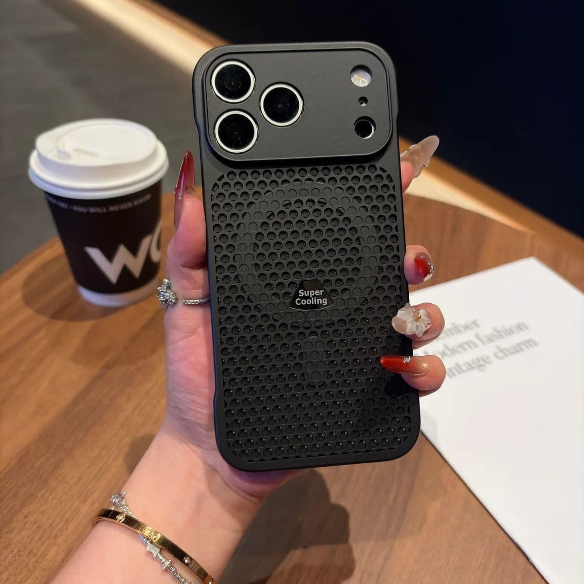 Frameless Honeycomb Cooling Heat Dissipation Magnetic PC Phone Case