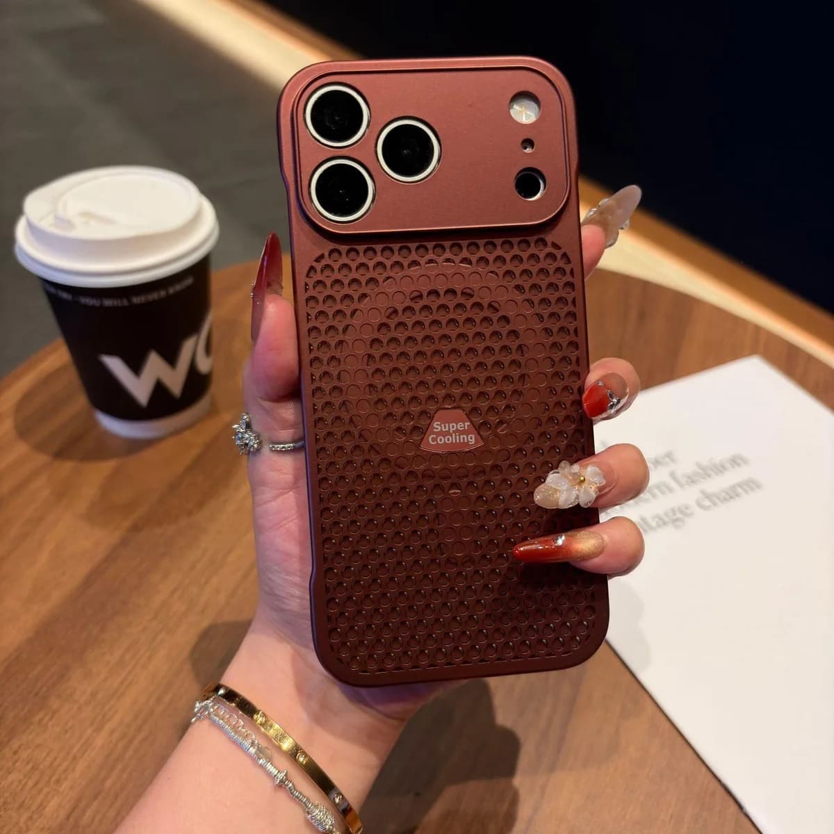 Frameless Honeycomb Cooling Heat Dissipation Magnetic PC Phone Case