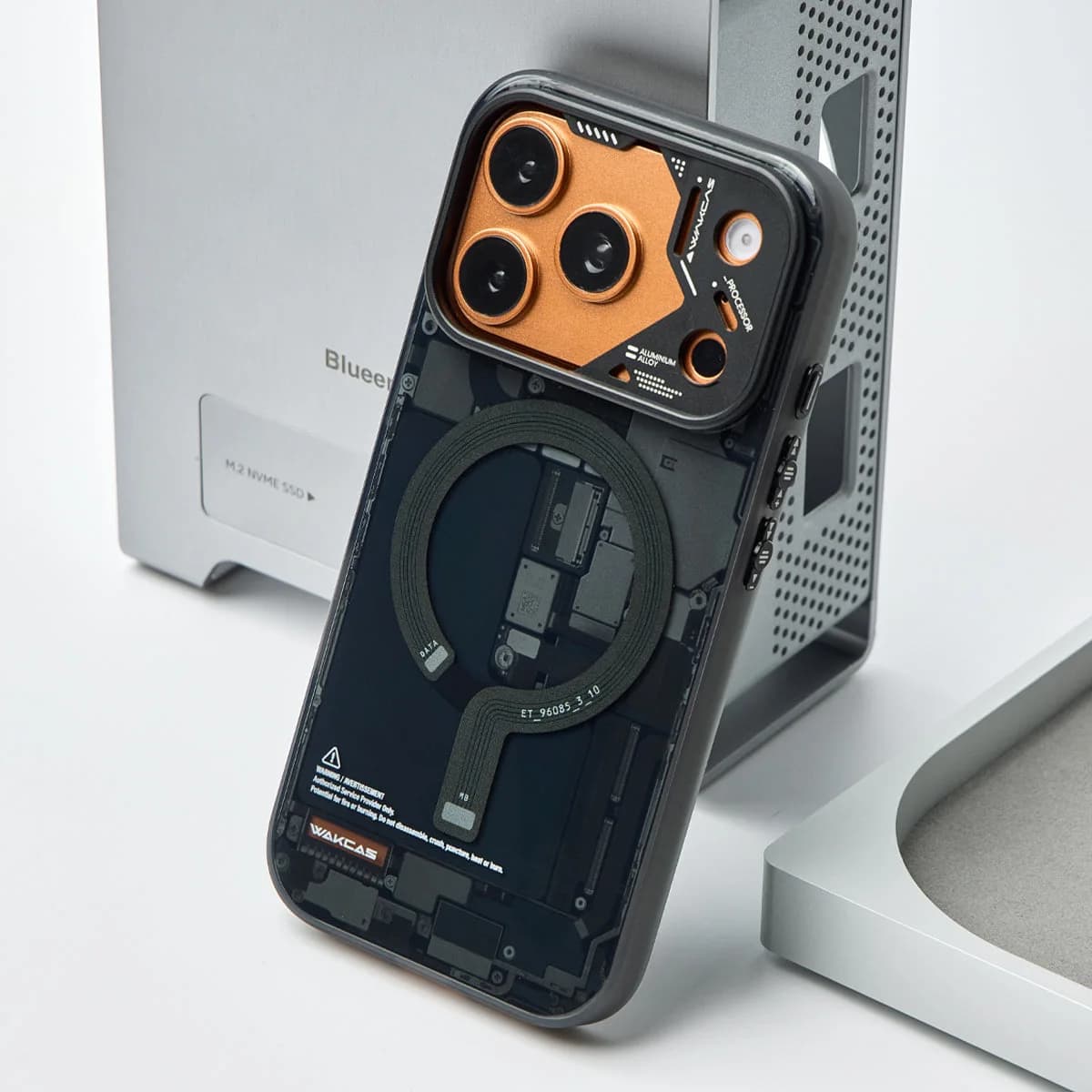 Circuit Design Magnetic Apple iPhone Case – Trendy Mechanical Style