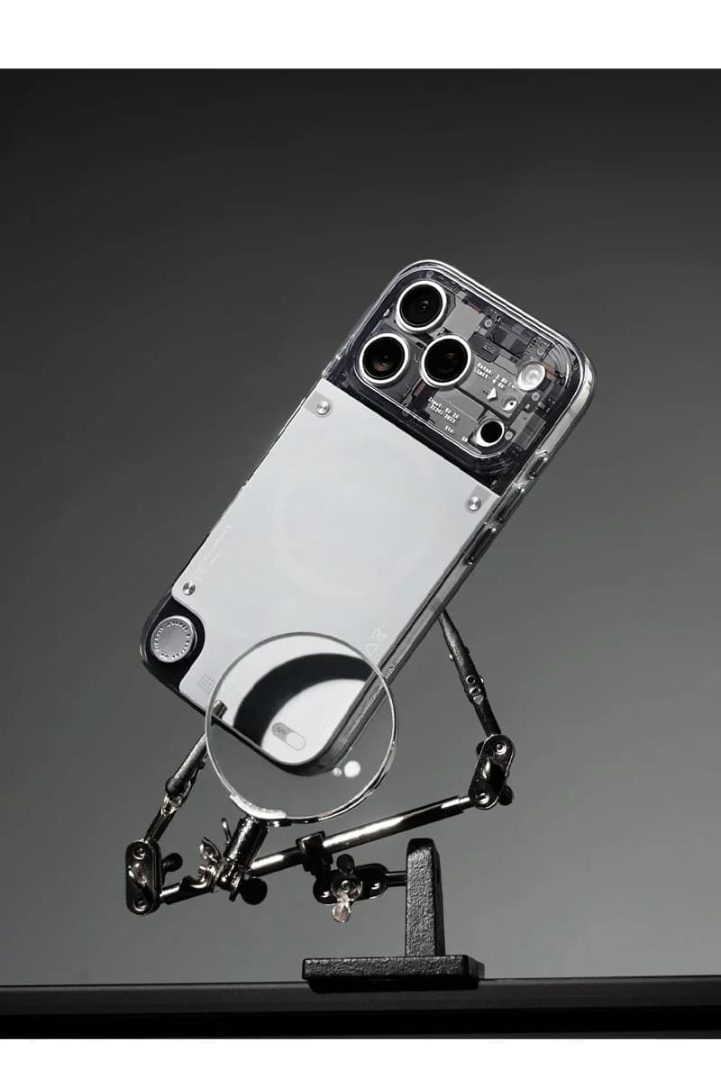 WAKCAS Gloss Black See-Through MagSafe iPhone Case