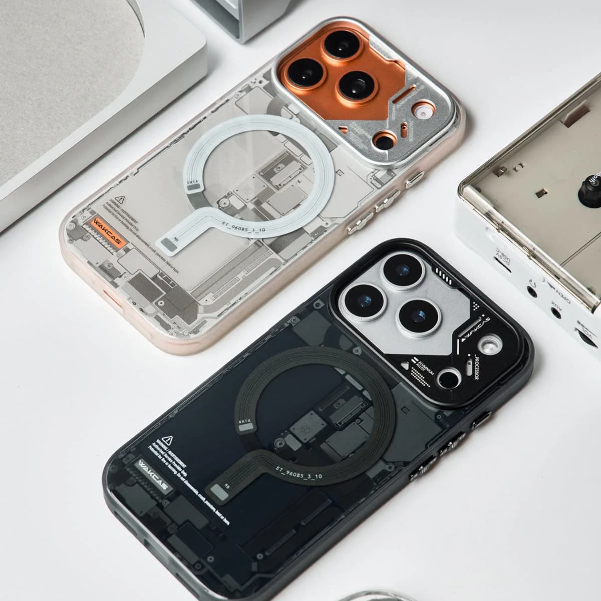 Circuit Design Magnetic Apple iPhone Case – Trendy Mechanical Style