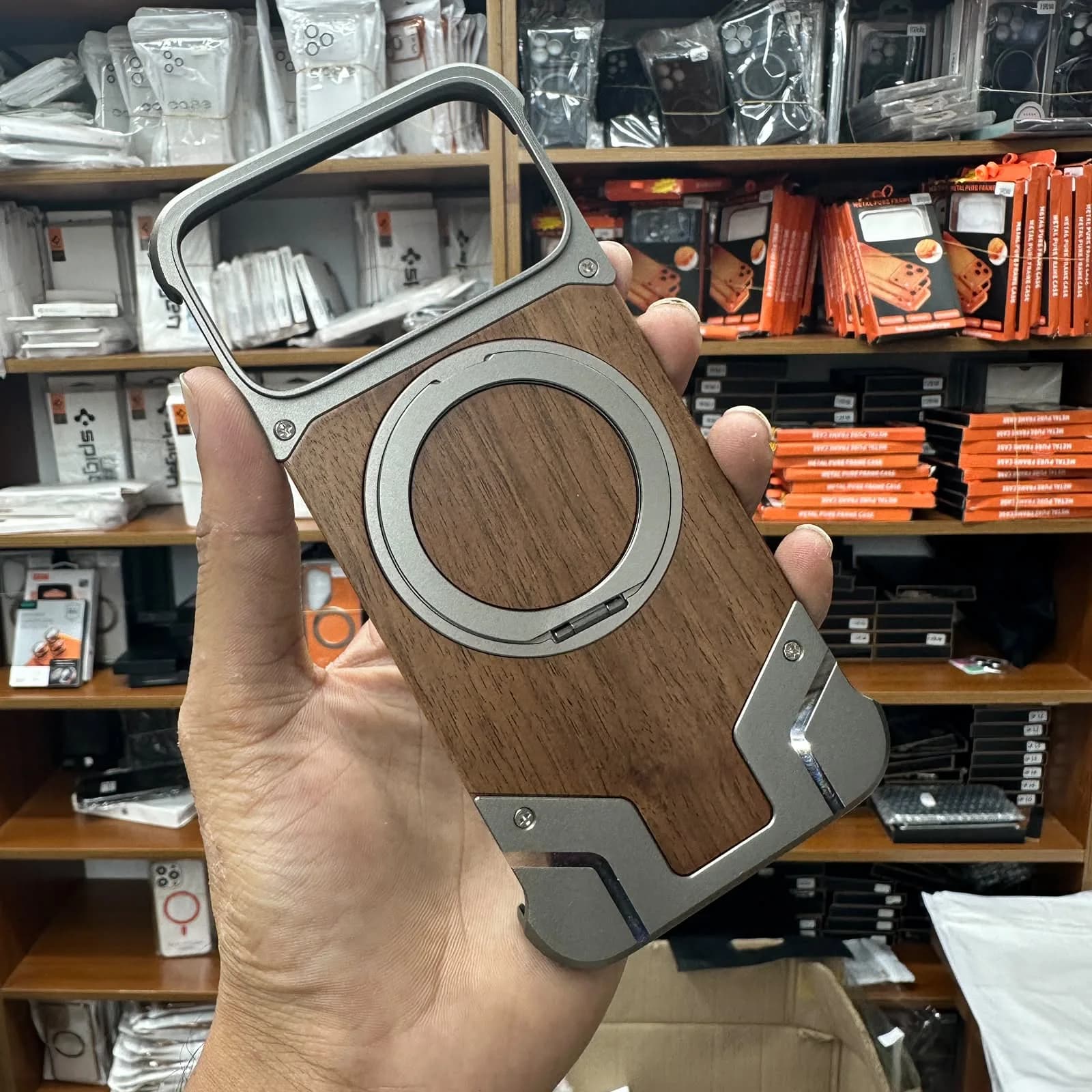 For Samsung Galaxy and iphone 17 pro 17 pro max 18 pro 18 pro max S26 S24 S25S23 ultra Phone Case Walnut Wood Luxurious Metal Magsafe Wireless Charging with Ring Holder