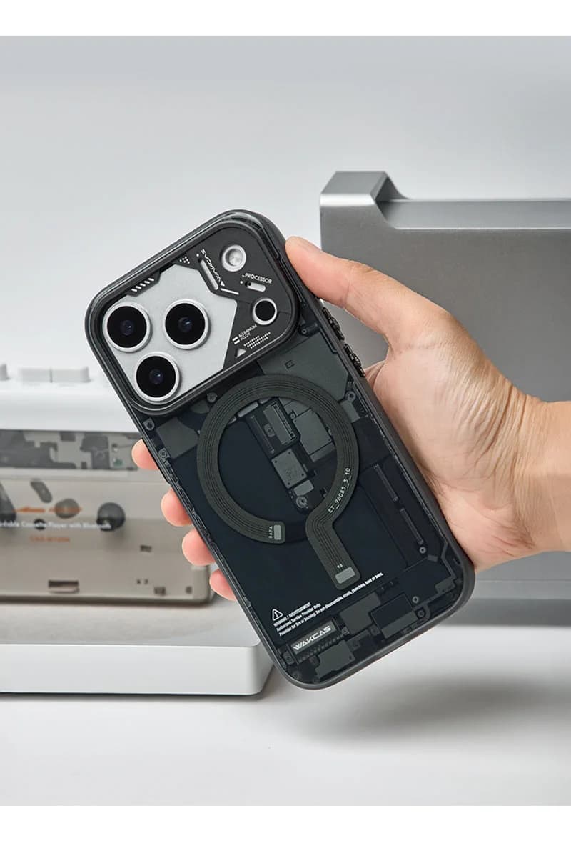 Circuit Design Magnetic Apple iPhone Case – Trendy Mechanical Style