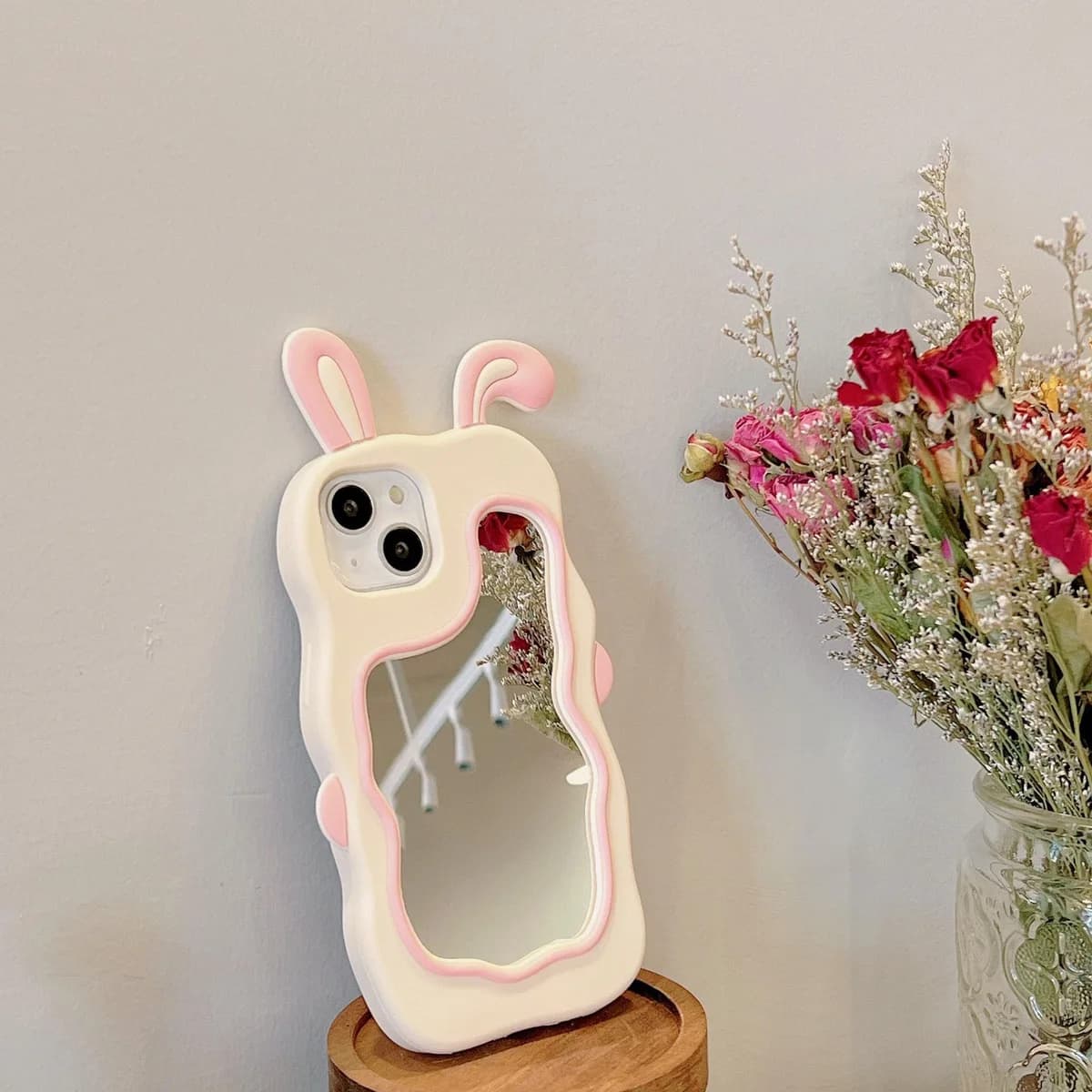 Premium Cute Rabbit Phone Case with Mirror for iPhone