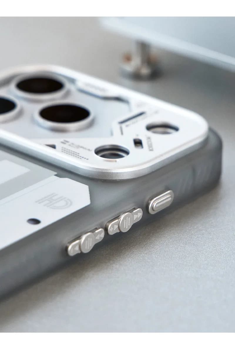 WAKCAS Retro Geek Floppy Disk MagSafe iPhone Case | Silver Metal Lens Guard with Circuit Details