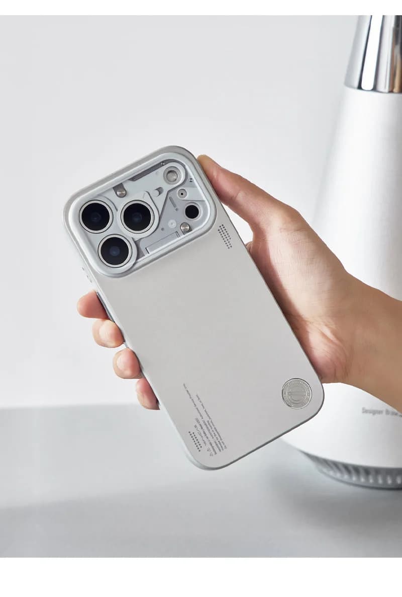 WAKCAS Mechanical MagSafe iPhone Case