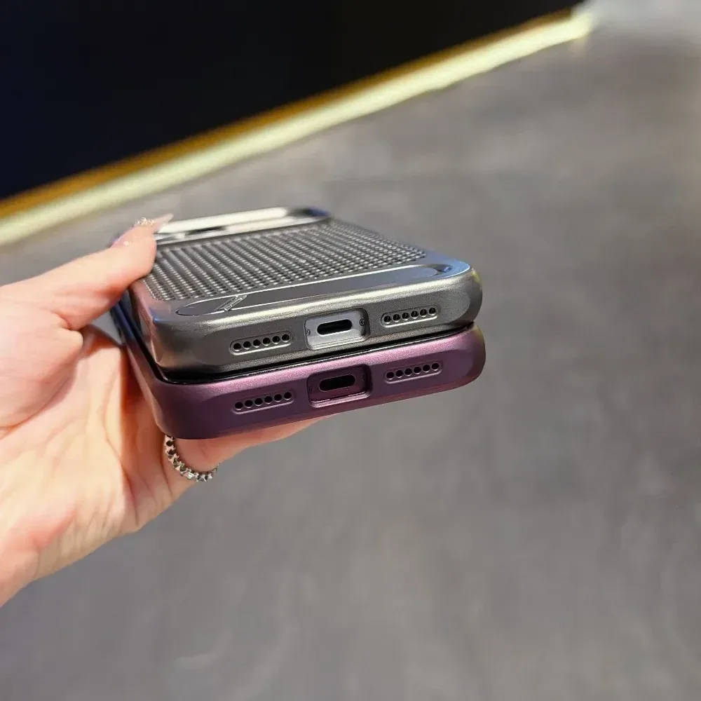 Vent Grid Magnetic Stand Case — source product photo