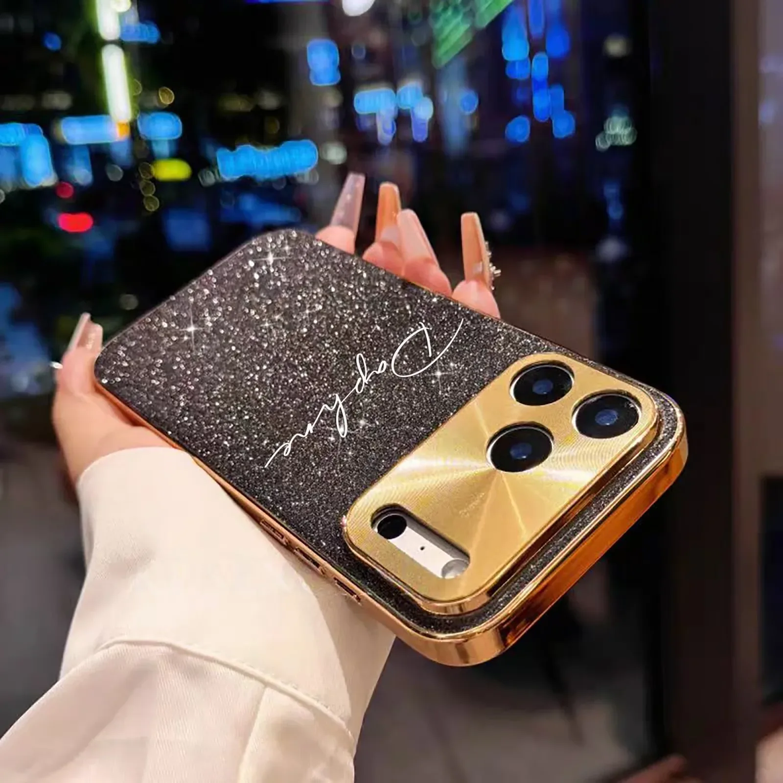 Glitter Signature Case close-up