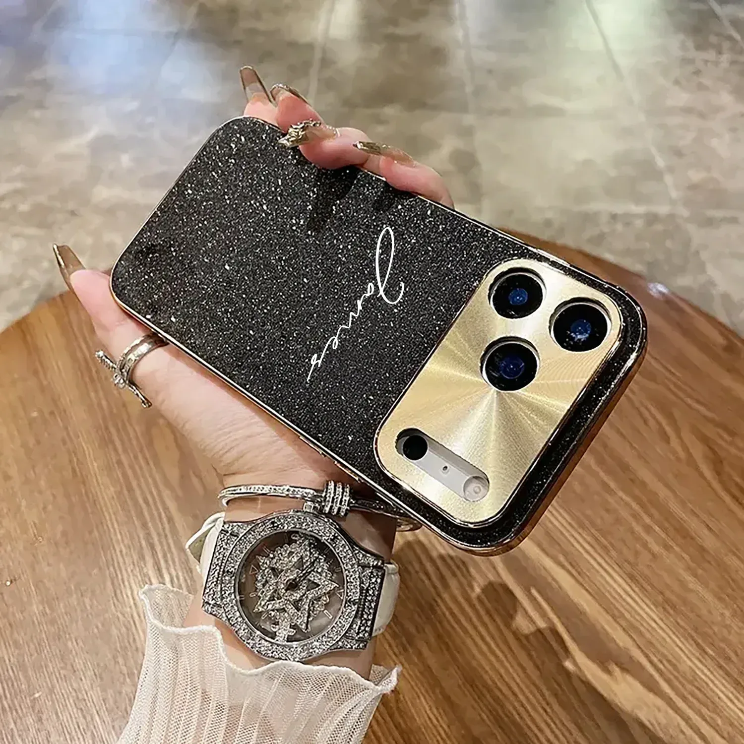 Glitter Signature Case — product photo